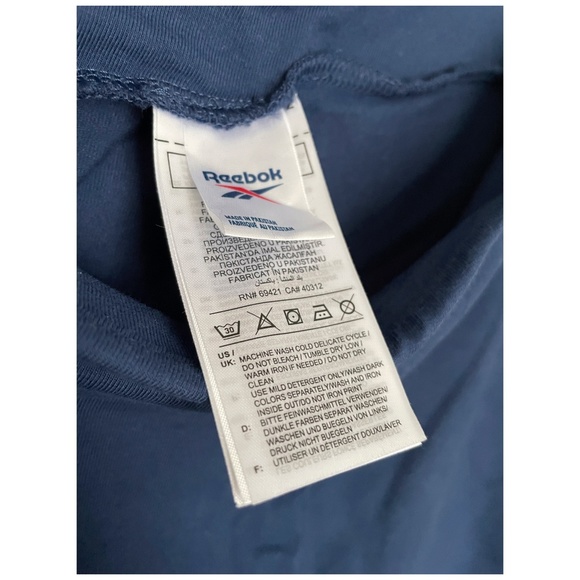 REEBOK Classics Logo Leggings (NWOT) - Picture 3 of 5